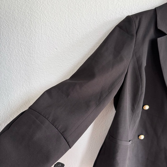 Eloquii Black Blazer with Gold Buttons - Picture 6 of 9